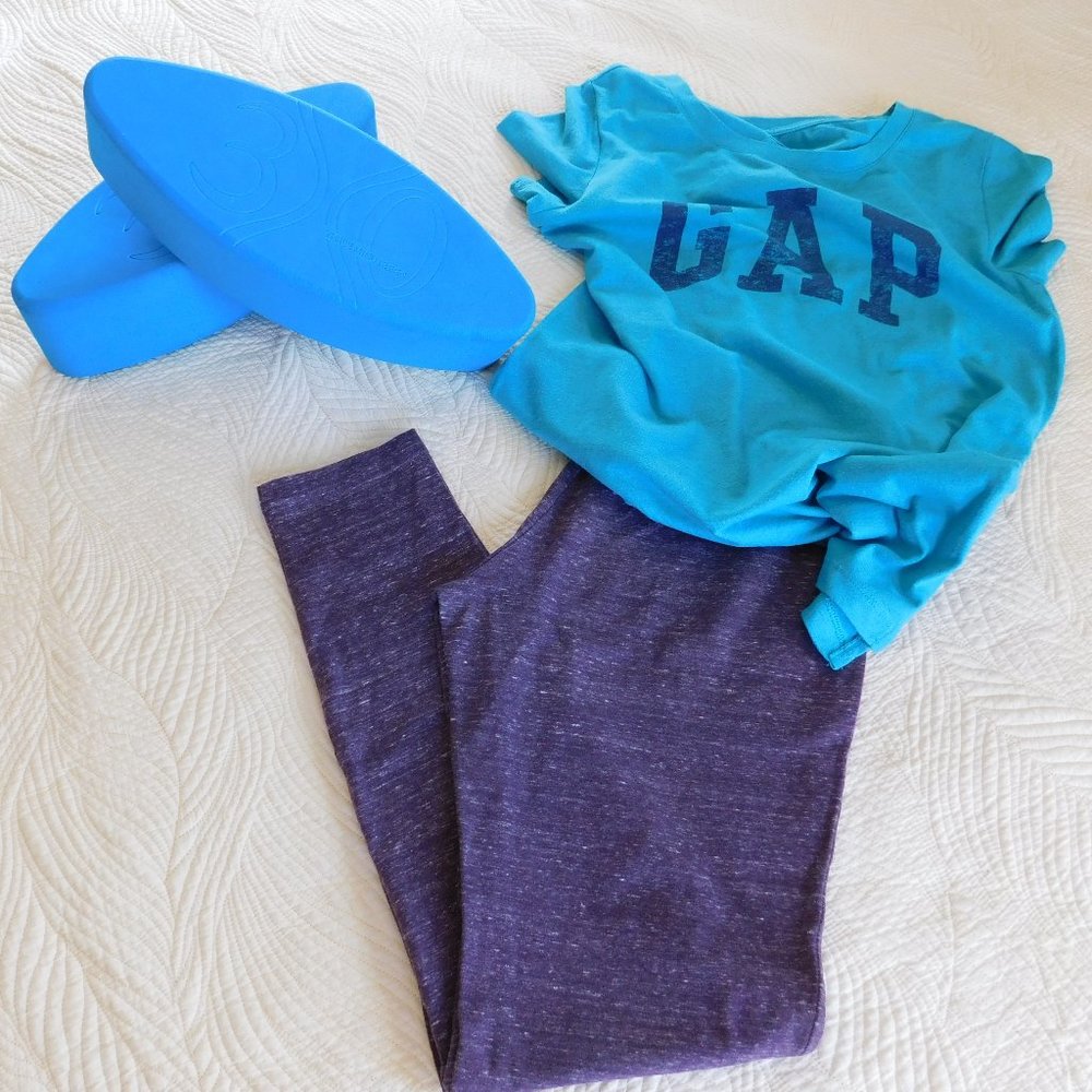 NWOT Gap S crop yoga leggings purple heather pants
